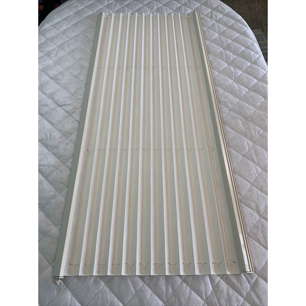 UNITED SHADE 44’’ W X 19’’ H 1" PLEAT COTTON COLOR RV PLEATED SHADES NEW 😀